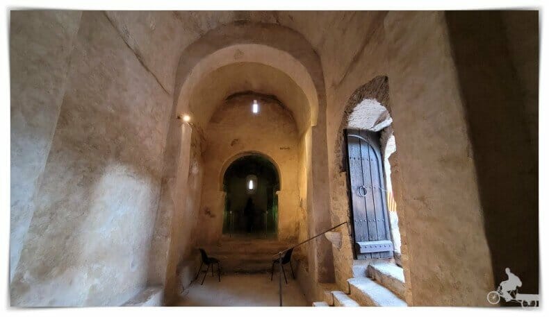 interior de Sant Martí de Fenollar