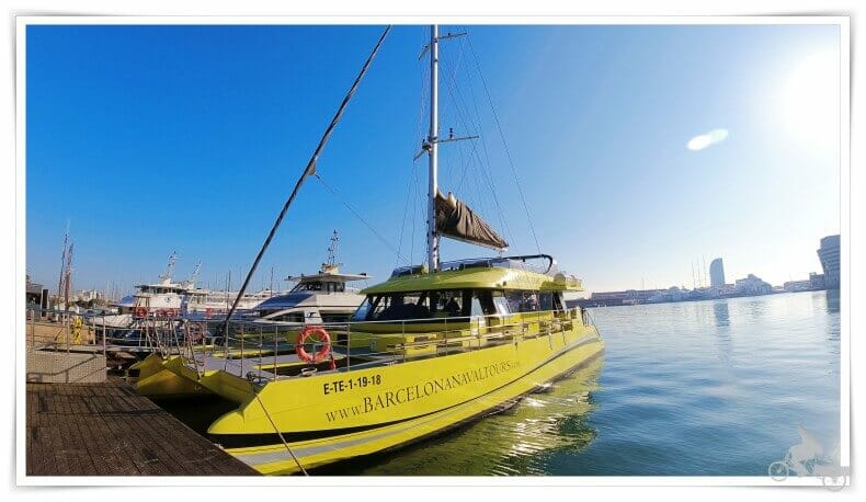Paseo en catamarán por Barcelona
