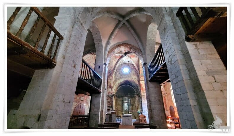 interior iglesia san Andrés alto arán