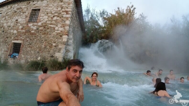 temas de Saturnia
