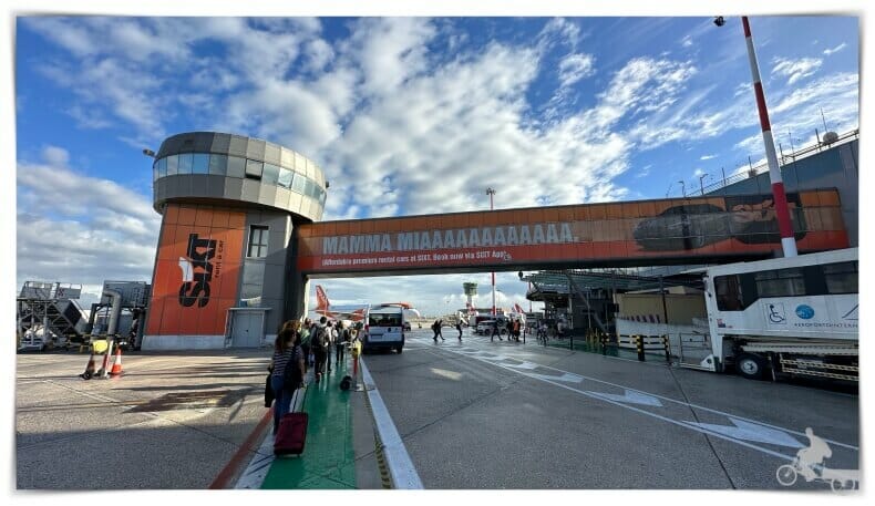 alquiler de coches en Nápoles en el aeropuerto