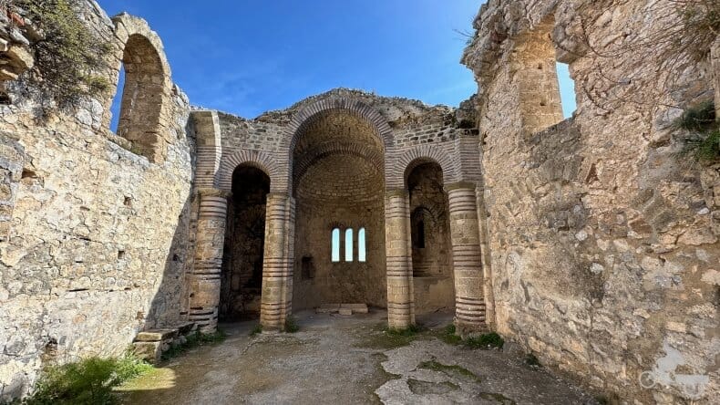 Iglesia castillo de San Hilarion