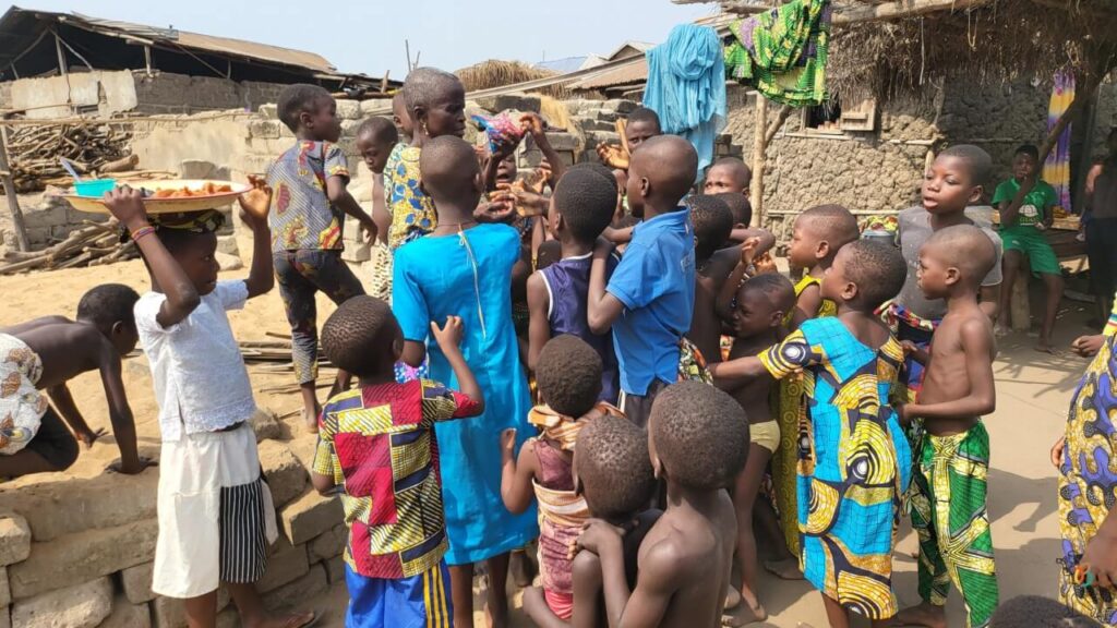 Visitamos un pueblo de la etnia Mahi en Benin