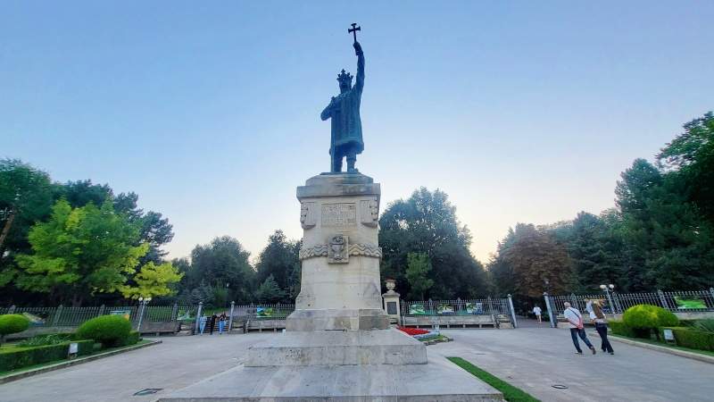 Parque
Ștefan cel Mare