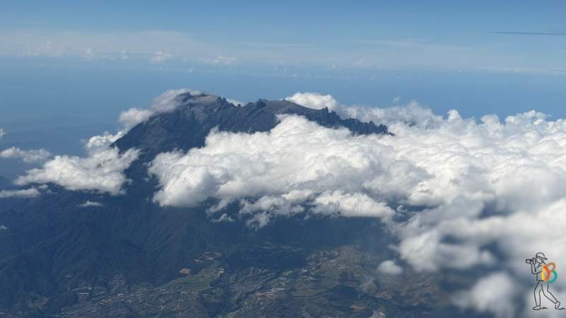 monte Kinabalu desde las alturas