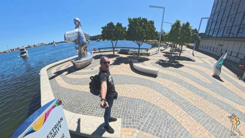 cisne escultura puerto Perth